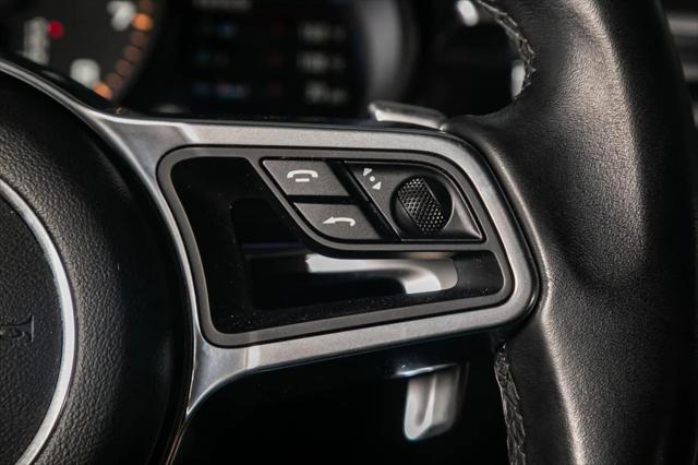 2018 Porsche Macan Macan
