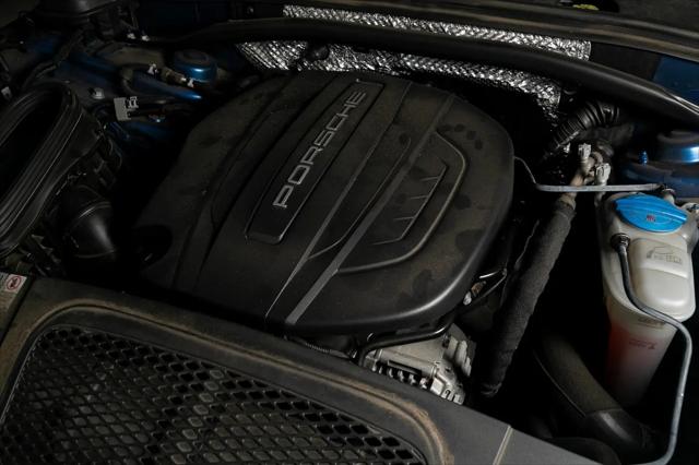 2018 Porsche Macan Macan