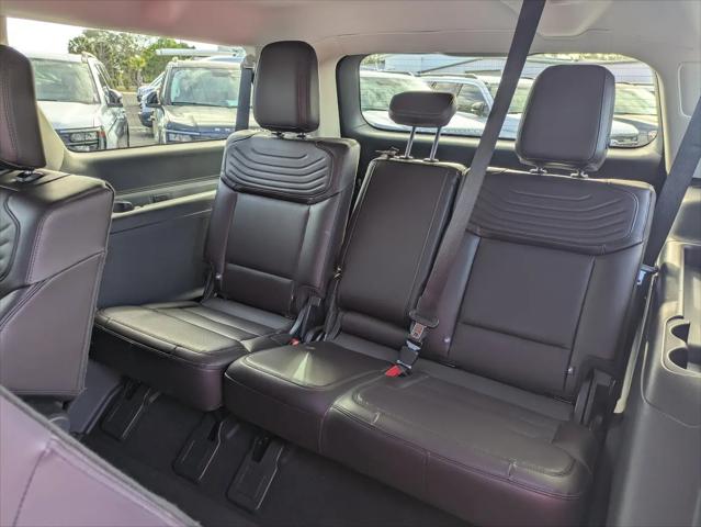 2025 Ford Expedition Platinum MAX