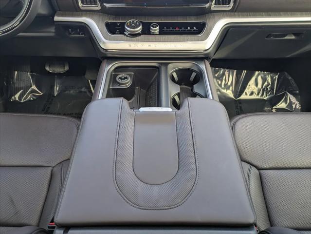 2025 Ford Expedition Platinum MAX