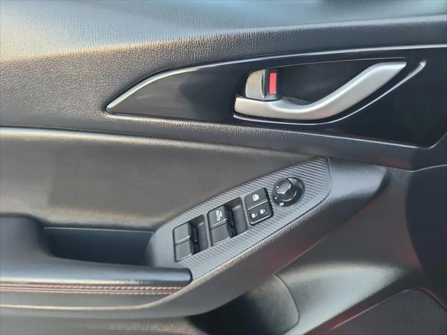 2016 Mazda Mazda3 i Grand Touring