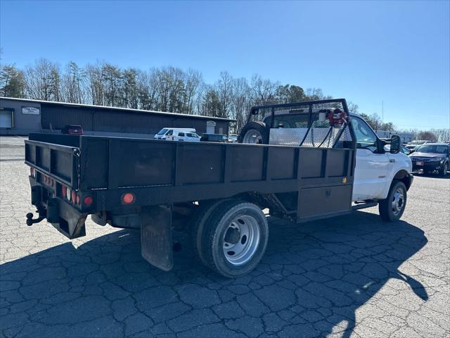 2004 Ford F-550 XL