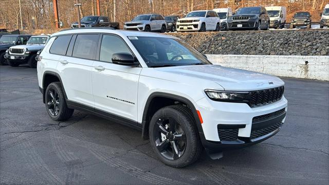 2025 Jeep Grand Cherokee GRAND CHEROKEE L ALTITUDE X 4X4