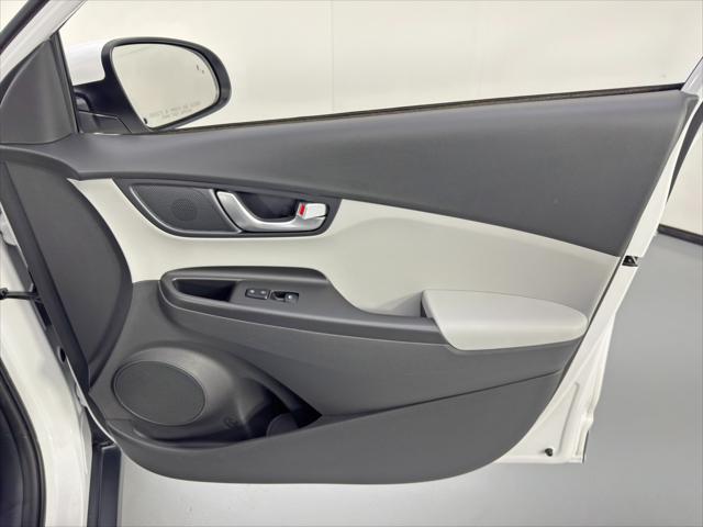 2022 Hyundai Kona EV SEL