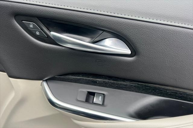 2023 Cadillac XT4 AWD Premium Luxury