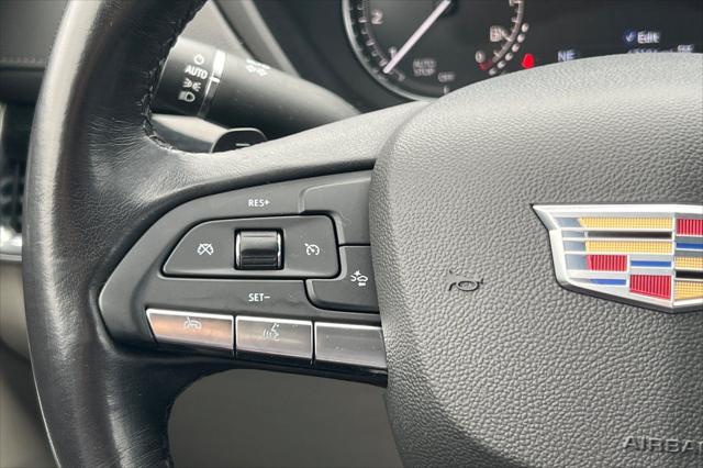 2023 Cadillac XT4 AWD Premium Luxury