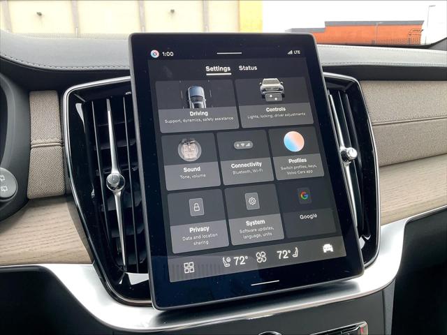 2026 Volvo XC90 Plus, B6 AWD Gas (mild hybrid), Gasoline, Bright, 7 Seats