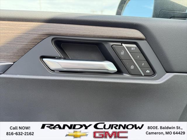 2026 GMC Acadia Denali AWD