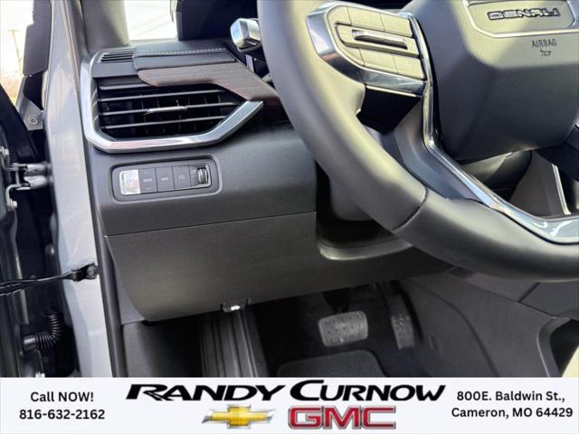 2026 GMC Acadia Denali AWD
