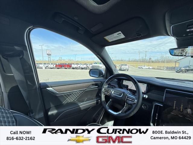 2026 GMC Acadia Denali AWD