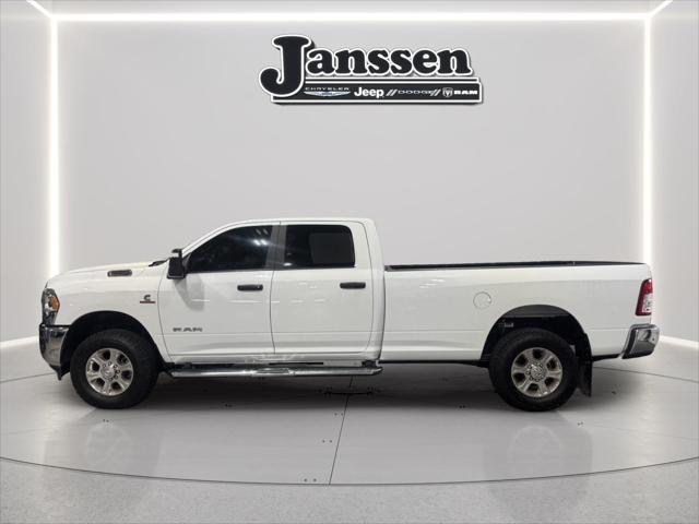 2024 Ram 3500 Big Horn Crew Cab 4x4 8' Box