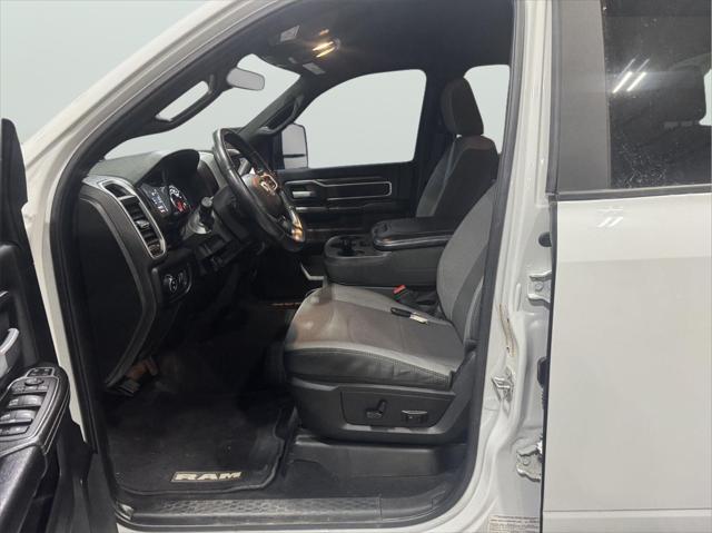 2024 Ram 3500 Big Horn Crew Cab 4x4 8' Box