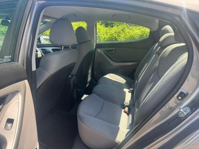 2012 Hyundai Elantra GLS