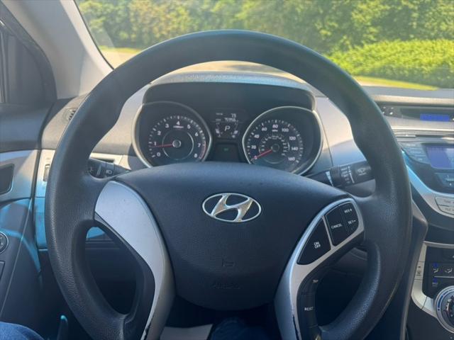 2012 Hyundai Elantra GLS