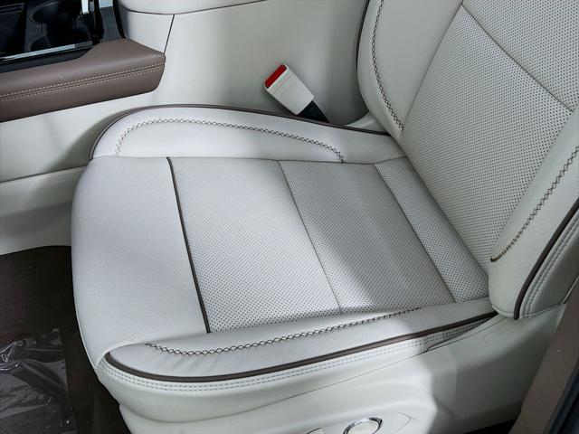 2026 GMC Yukon 4WD Denali