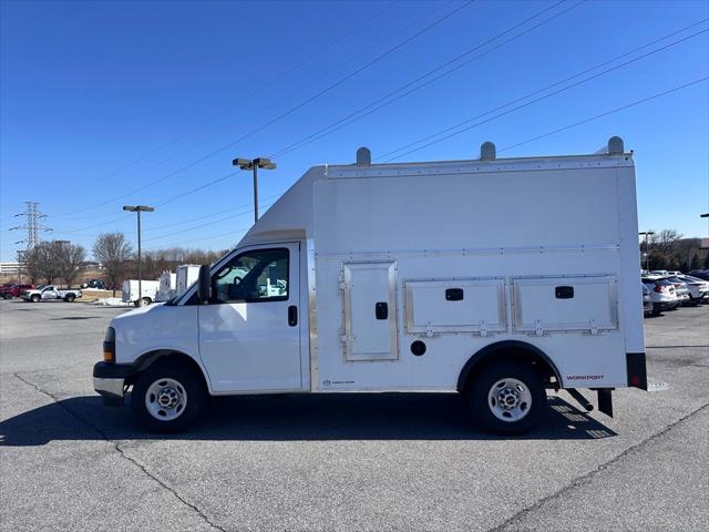 2026 GMC Savana Cutaway Work Van