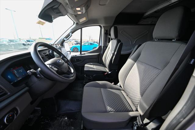 2026 Ford Transit Cargo Van Base
