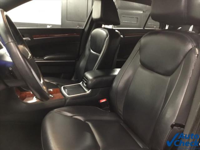 2013 Chrysler 300 Motown