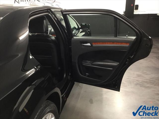 2013 Chrysler 300 Motown