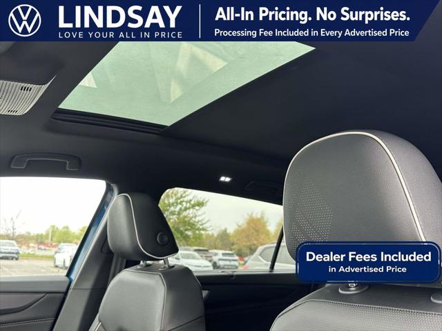 2026 Volkswagen Atlas Cross Sport SEL Premium R-Line