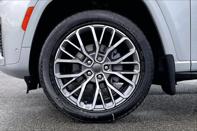 2026 Jeep Grand Cherokee Summit 4x4