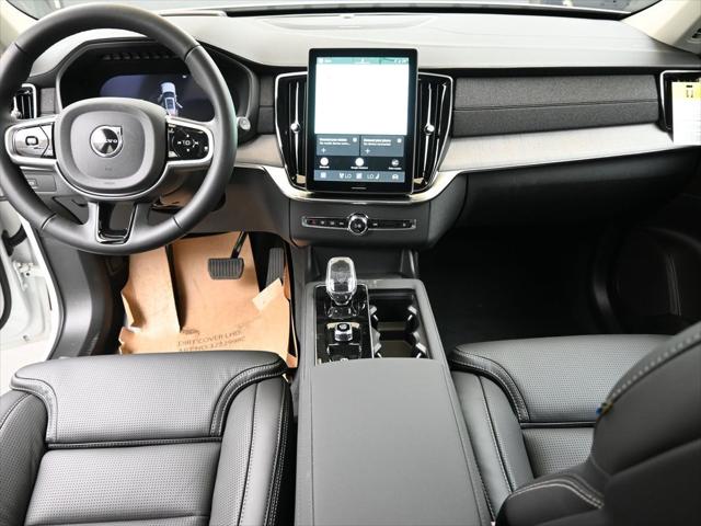 2026 Volvo XC90 Ultra, B6 AWD Gas (mild hybrid), Gasoline, Bright, 7 Seats