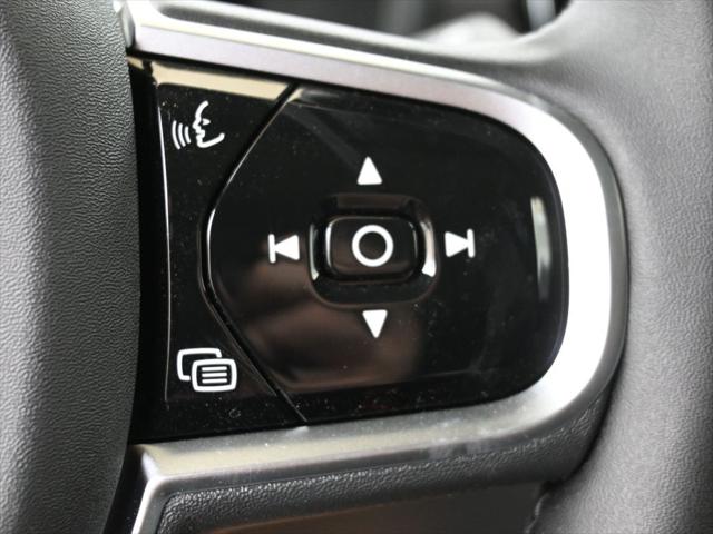 2026 Volvo XC90 Ultra, B6 AWD Gas (mild hybrid), Gasoline, Bright, 7 Seats