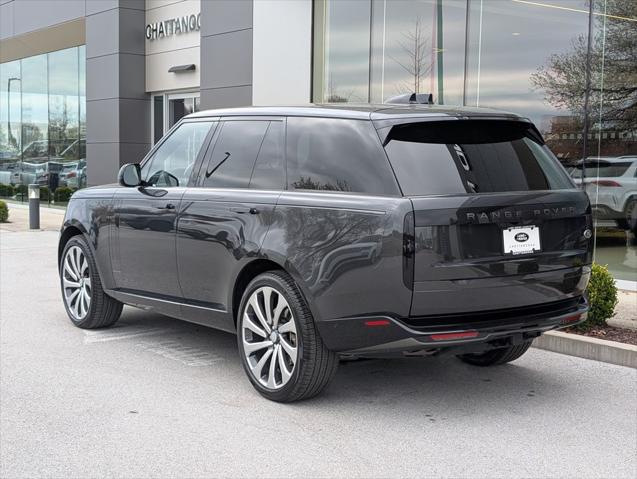 2023 Land Rover Range Rover P530 SE