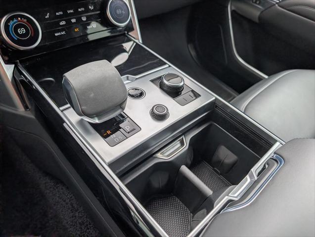 2023 Land Rover Range Rover P530 SE