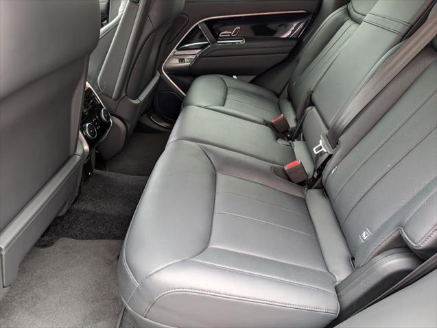 2023 Land Rover Range Rover P530 SE