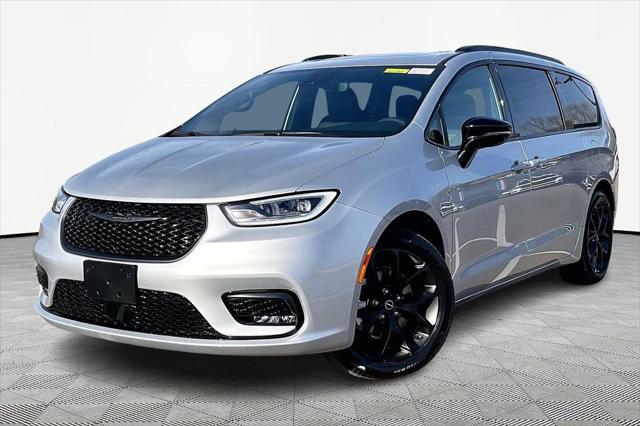 New 2026 Chrysler Pacifica For Sale in Millington, TN