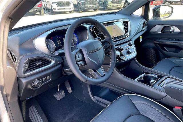 New 2026 Chrysler Pacifica For Sale in Millington, TN