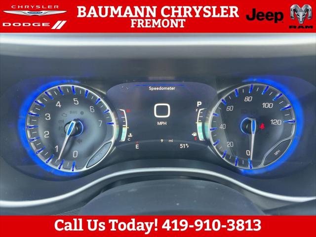 2026 Chrysler Pacifica Select AWD