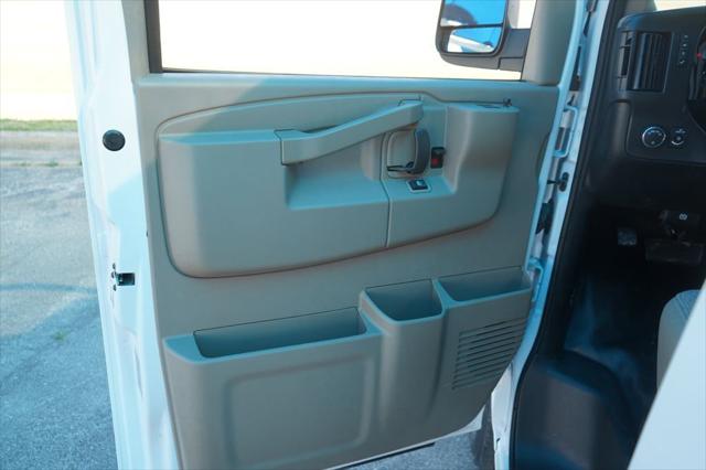 2026 Chevrolet Express Cargo Van 2500 Extended Wheelbase, WT, RWD