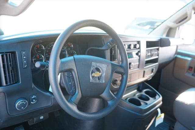 2026 Chevrolet Express Cargo Van 2500 Extended Wheelbase, WT, RWD