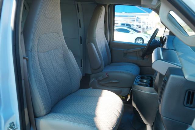 2026 Chevrolet Express Cargo Van 2500 Extended Wheelbase, WT, RWD