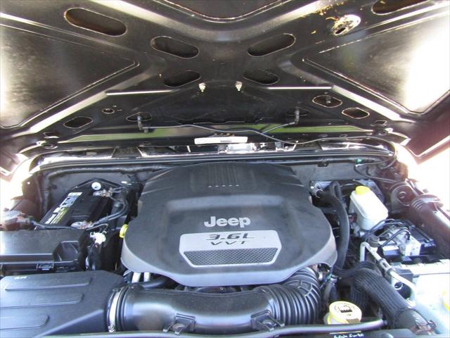 2013 Jeep Wrangler Unlimited Sport