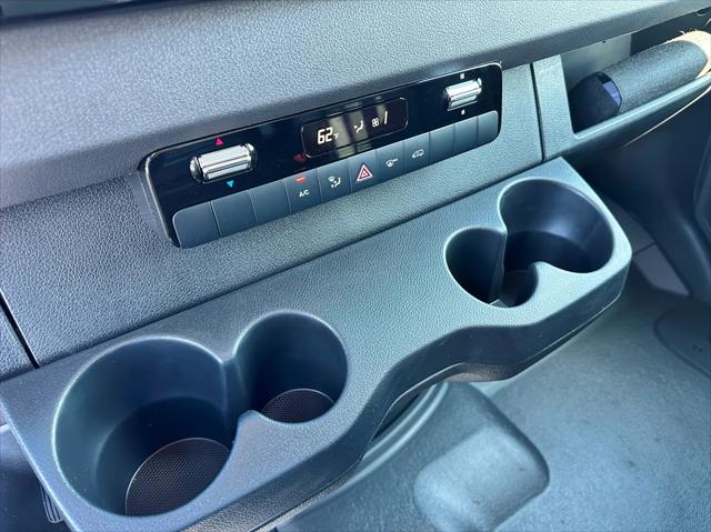 2025 Mercedes-Benz Sprinter 2500 Standard Roof 4-Cyl Diesel HO
