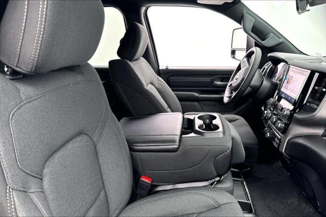 2026 Ram 1500 Tradesman Crew Cab 4x4 57 Box