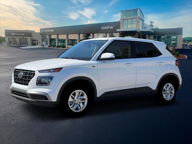2026 Hyundai Venue SE