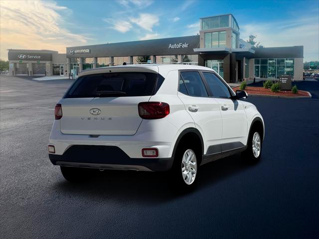 2026 Hyundai Venue SE