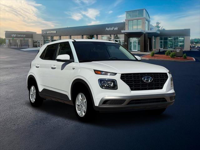 2026 Hyundai Venue SE