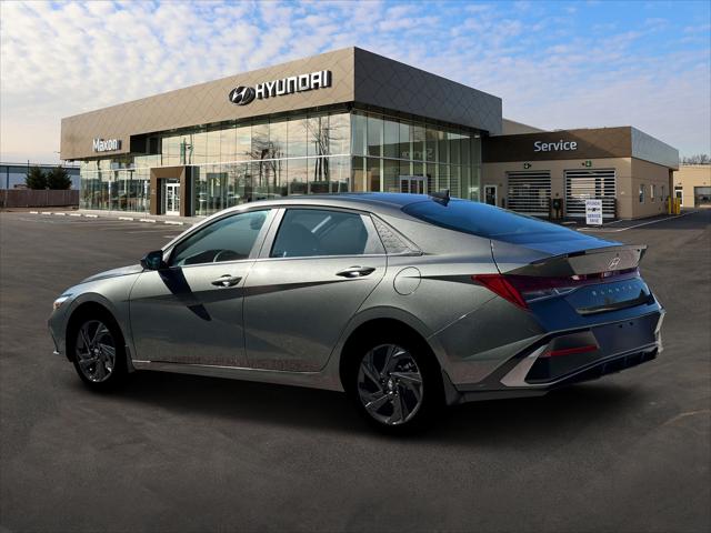 2026 Hyundai Elantra SEL Sport Premium