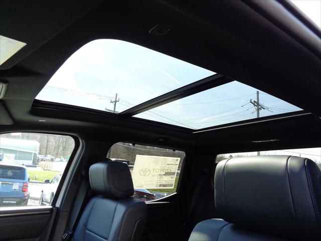 2026 Toyota Tundra Platinum Hybrid CrewMax 5.5' Bed