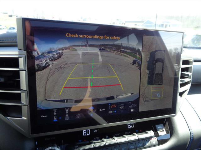 2026 Toyota Tundra Platinum Hybrid CrewMax 5.5' Bed