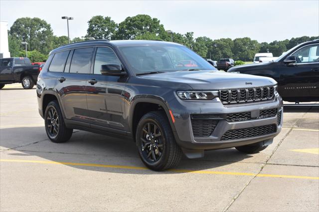 2026 Jeep Grand Cherokee GRAND CHEROKEE L LAREDO ALTITUDE 4X4