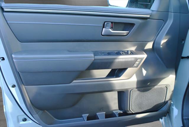 2026 Toyota Tundra Platinum Hybrid CrewMax 5.5' Bed