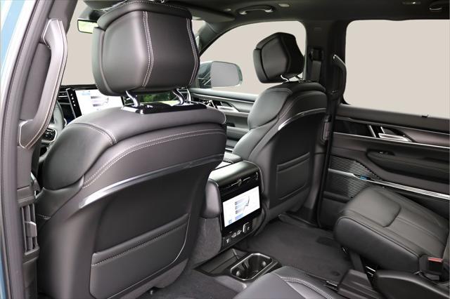 2026 Jeep Grand Wagoneer Summit Obsidian 4x4