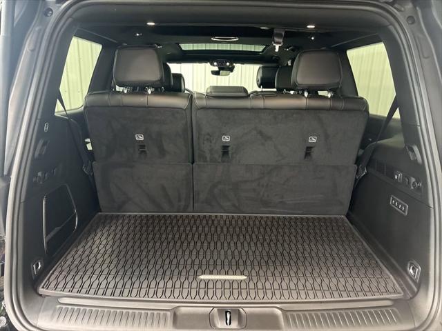 2026 Jeep Grand Wagoneer Upland