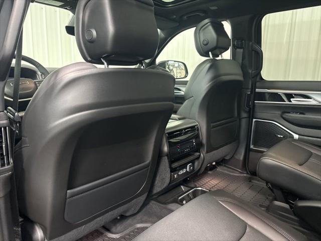 2026 Jeep Grand Wagoneer Upland
